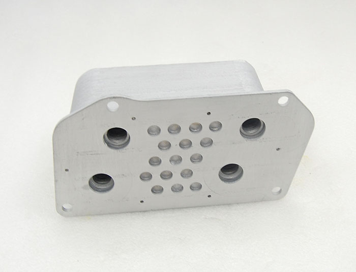 沃爾沃210機油散熱器芯