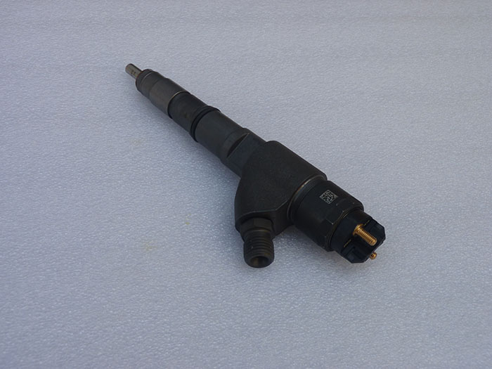 二手發(fā)動機配件